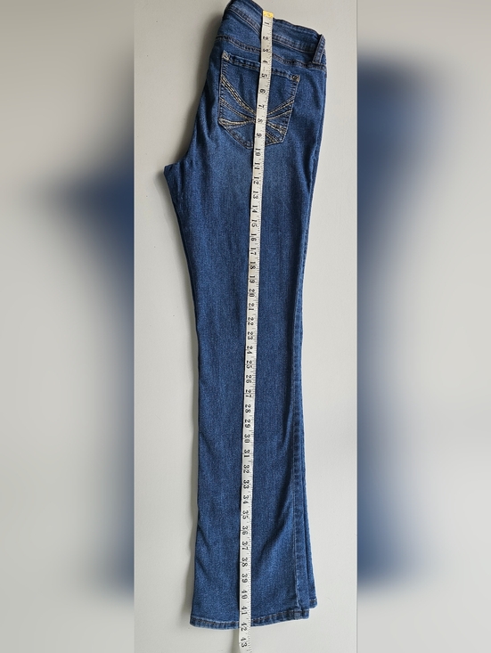 Wallflower Legendary Fit Junior's Medium Blue Boot Cut Jeans - Size 13 - Picture 4 of 9